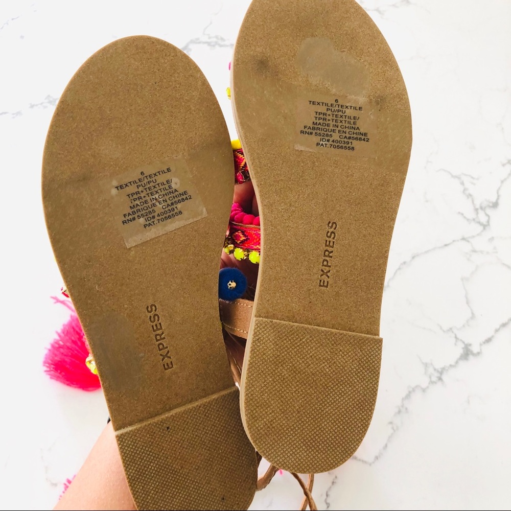 Express Charm Pom Lace-Up Sandals - Picture 5 of 7